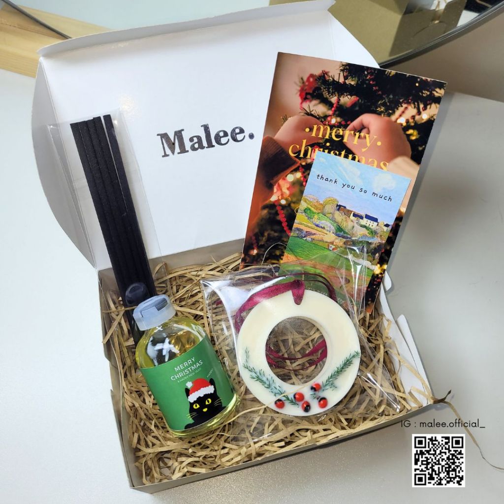 Malee.official Box set  CHRISTMAS Reed Diffuser and AROMA WAX SACHET ของขวัญปีใหม่ ของขวัญคริสมาส CH