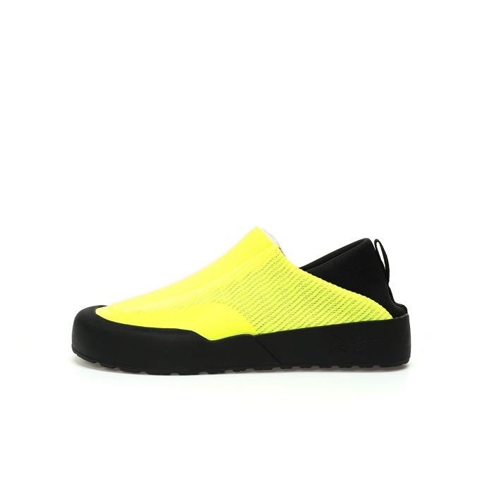 ·Arc'teryx Kragg Slip On Sneakers รองเท้าส้นเตี้ย สีเขียว สีดำ X000009017