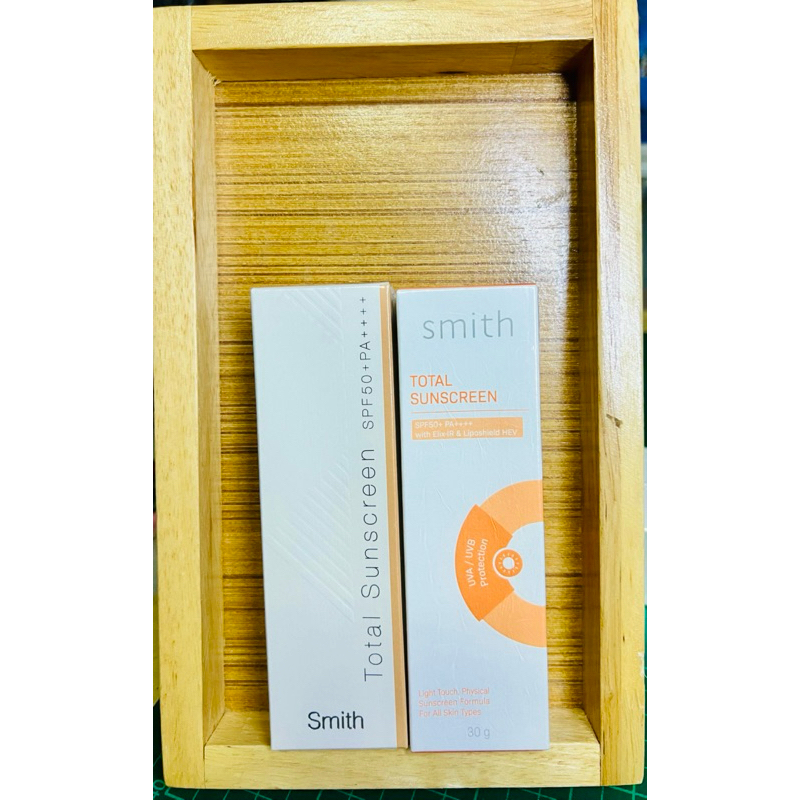 (exp.07/2026)สินค้าป้ายไทย smith total sunscreen spf50+ pa+++ 30g.