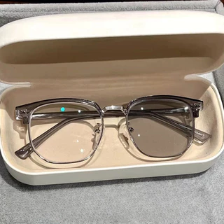 [จัดส่งในกทม]แว่นกรองแสงสีฟ้าออกแดดเปลี่ยนสี กรอบแว่นตาUnisex ผู้ชาย ผู้หญิงAutoเปลี่ยนสีบล็อกแสงจ้าป้องกันแสงสีฟ้าUV400