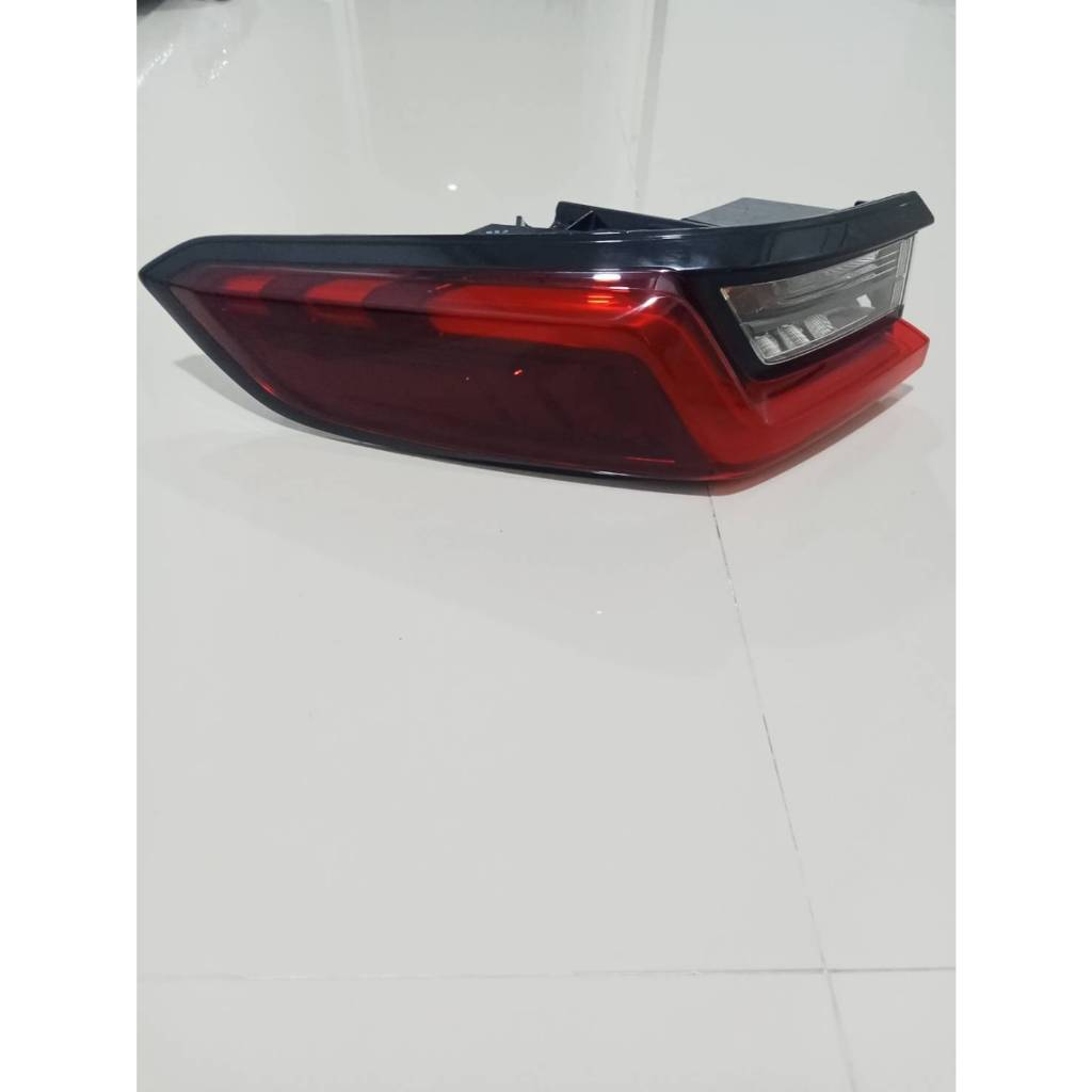 ไฟท้าย 4 ประตูดวงนอกฝั่งซ้าย Honda city turbo 2019-ปัจจุบัน ข้าง L ฝั่งคนนั่ง
