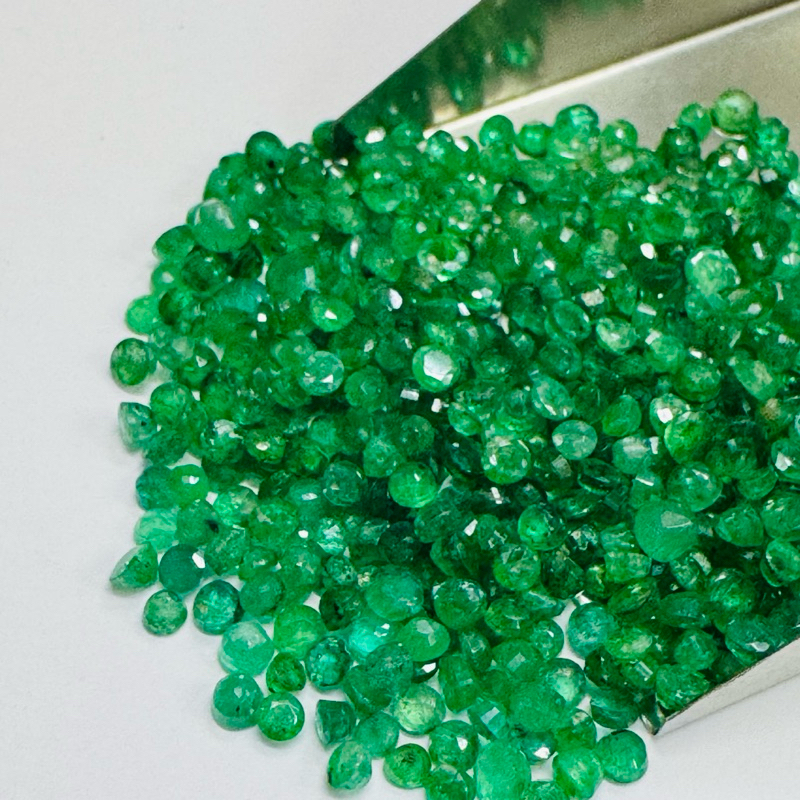 [Real Gem] พลอยดิบ มรกตแท้ ธรรมชาติ เกรด บี รูปกลม Natural Emerald Round 1.75 - 2.80 mm Zambian Loose Gem