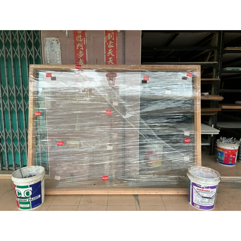 กรอบหน้าต่างปิดตาย เซาะล่องกระจก 5 มิล ไม่รวมกระจก ขนาดใหญ่ 100x200 150x200 และงานสั่งทำตามขนาด