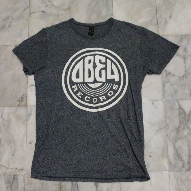 เสื้อยืดแขนสั้น แนวสเก็ตบอร์ด OBEY แท้ มือสอง สภาพดี ของพร้อมส่งครับ