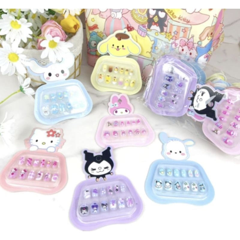 พร้อมส่ง ใน เล็บปลอมเด็กน่ารักหมูเด้ง เล็บปลอมน่ารัก คุโรมิ มายเมโลดี้ เอลซ่า โซเฟีย เจ้าหญิง ซานริโอ