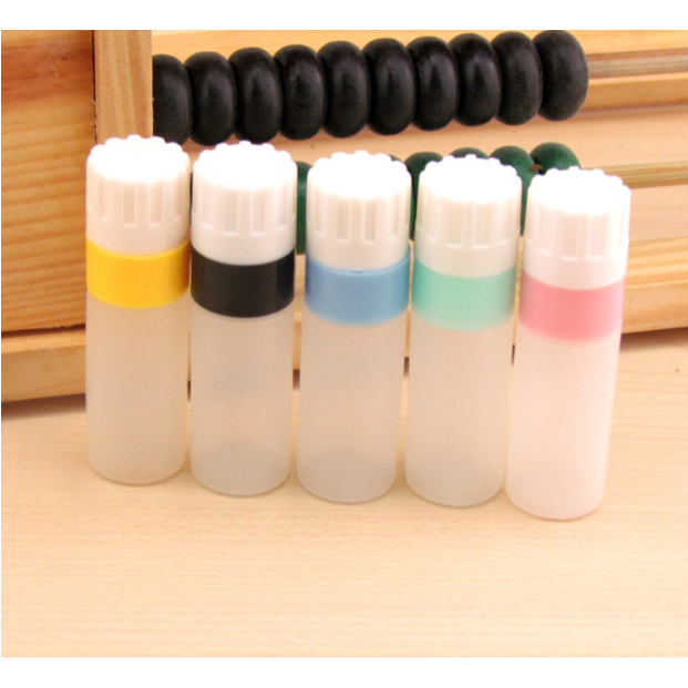 พร้อมส่ง ขวดบรรจุน้ำยาคอนแทคเลนส์ ขนาดพกพา คละสี