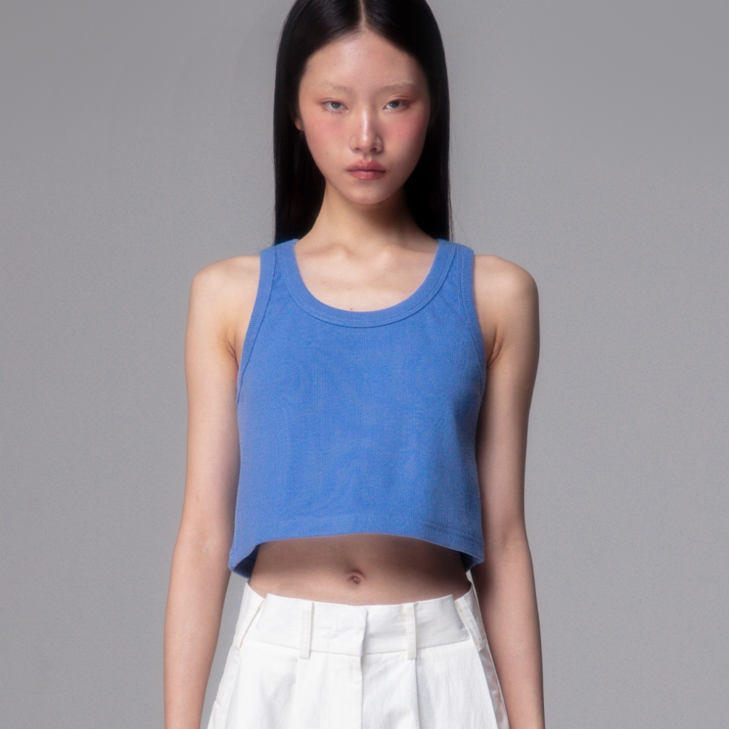 COWORKER - sleeveless round neck crop top เสื้อครอปแขนกุด
