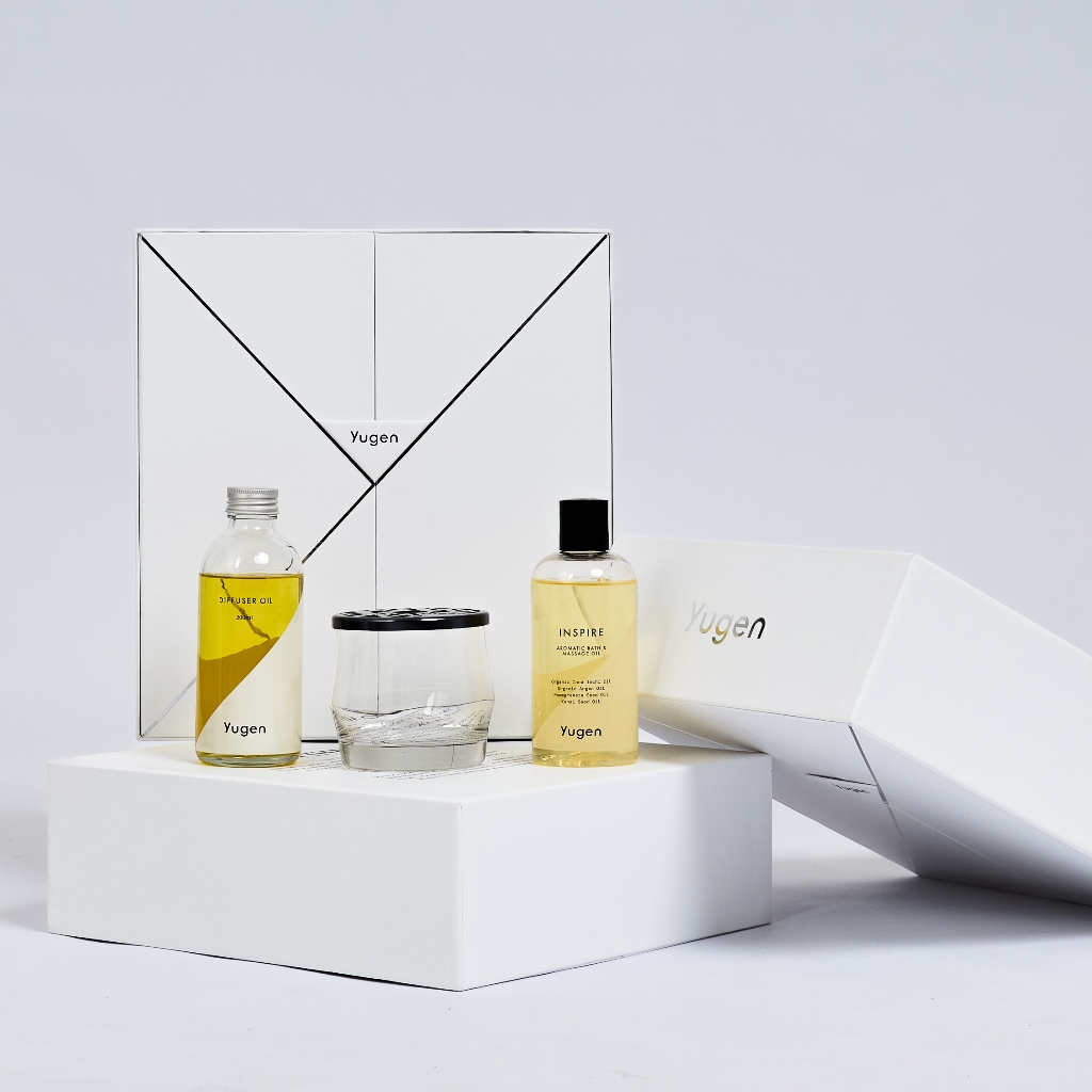 Yugen The Rhythm of Life Gift Set : Reed Diffuser 200 ml + Massage Oil