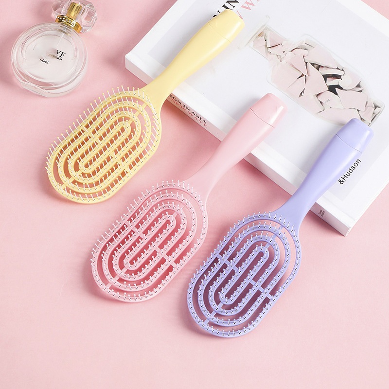 พร้อมส่ง : หวีแปรง โค้งรับศีรษะ อุปกรณ์ทำผม จัดแต่งทรงผม ช่วยเกล้าผม แปรงนุ่ม หวีสบาย