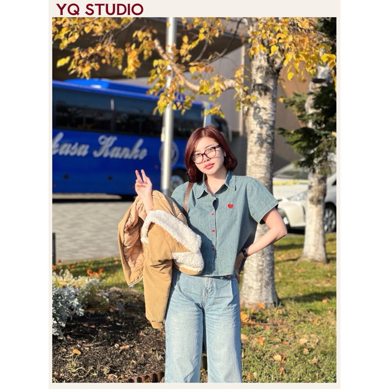 MG134 YQ KOREAN STUDIO เสื้อเชิ้ตยีนส์ปักหัวใจแดง ป้าย YQ
