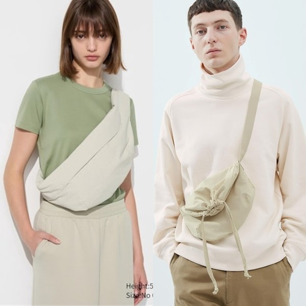 UNIQLO ของแท้ กระเป๋าสะพายข้าง / UNIQLO Drawstring Bag Uniqlo U