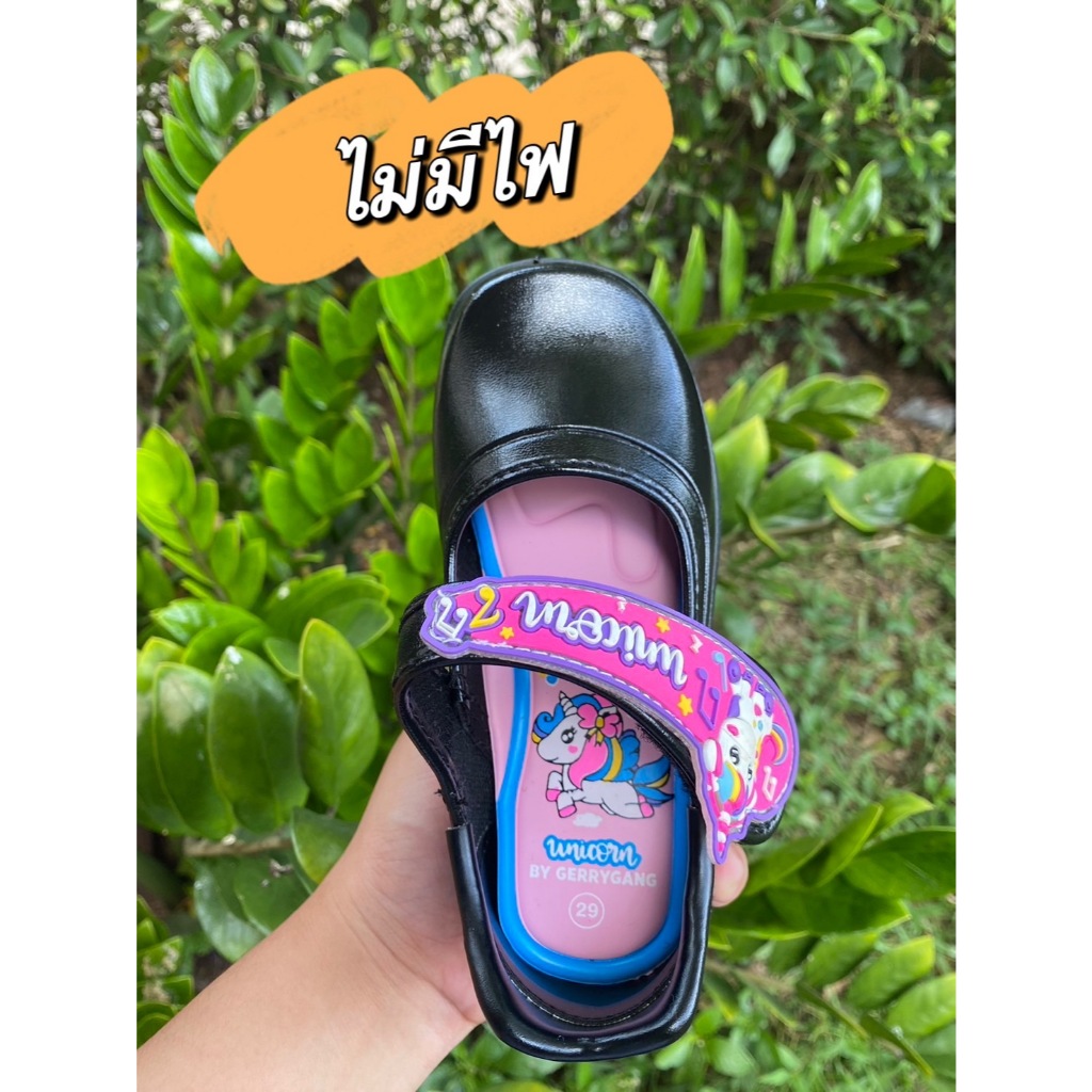 รองเท้านักเรียนผู้หญิงรุ่นG-6409สีดำพื้นชมพูลายunicorn(คละแบบ)