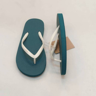 รองเท้าแตะ Hippo Bloo สีเทอควอยซ์ สายเล็กสีขาว โทนสีหวาน รอง…