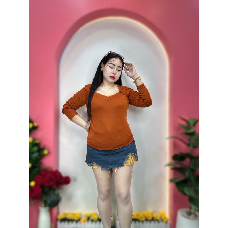 💥ใหม่เสื้อสาวอวบร้านแป้งแฟชั่น ❣❣ คอคอวีหัวใจแขนยาว รอบอก36-44 ความยาว24 ผ้ายูนิโคล่เทียม*คอวีหัวใจแขนยาว - รูปที่ 2