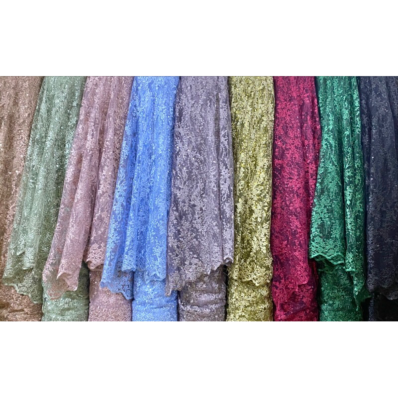 ลูกไม้ลายช่อดอกไม้ออลโอเวอร์ปักเลื่อม Flower all-over design lace with sequins