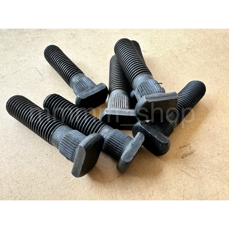 แกนน็อตหัวตัด M12x48 mm แกนน๊อตล้ออแดปเตอร์ น็อตหลักอแดปเตอร์ เหล็กชุบดำอย่างดี