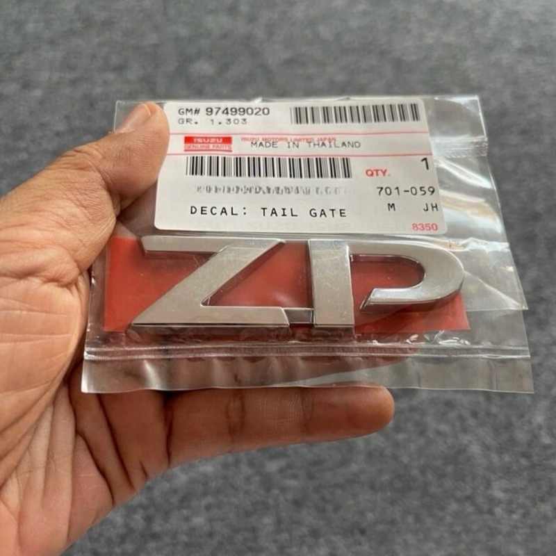 แท้ศูนย์ % โลโก้ ZP ISUZU D-MAX 2020-2024 ขนาด 8x2.5cm (IN-8-97499020-0)
