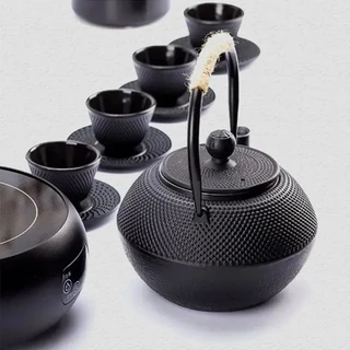 Kettle 900 ml ญี่ปุ่นสไตล์กาน้ำเหล็กหล่อกาน้ำชา + Infuser/กรองกาน้ำชา