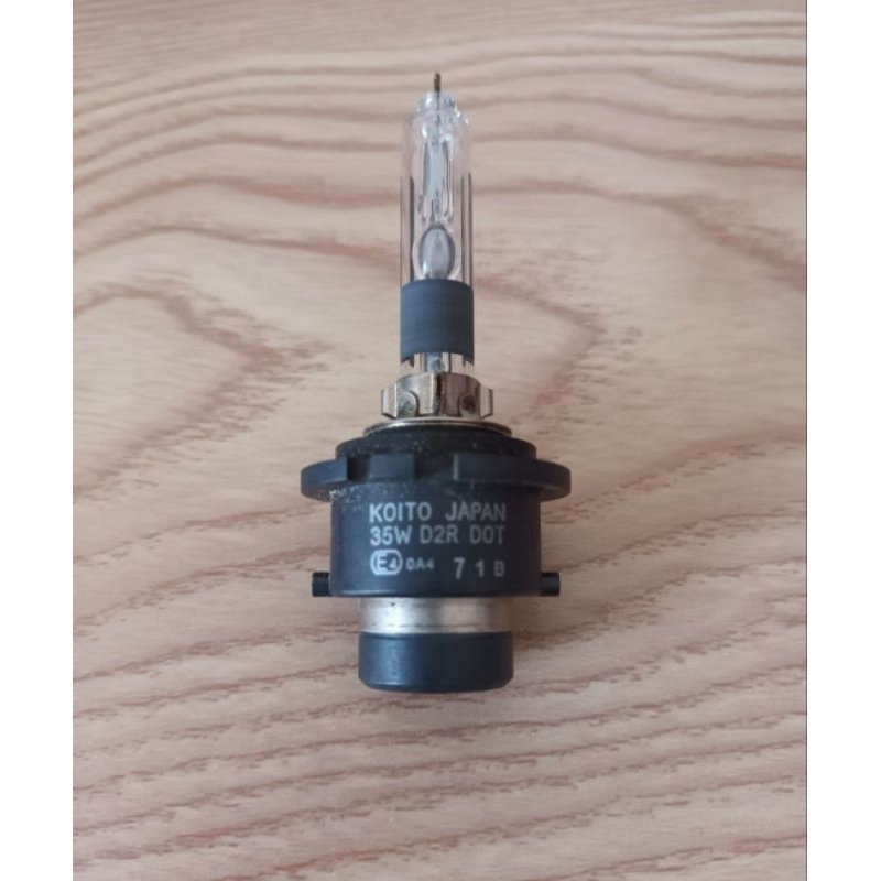 หลอดไฟชีนอล D2R// ใส่ได้หลายรุ่น หลอดไฟ ซีนอล D2R