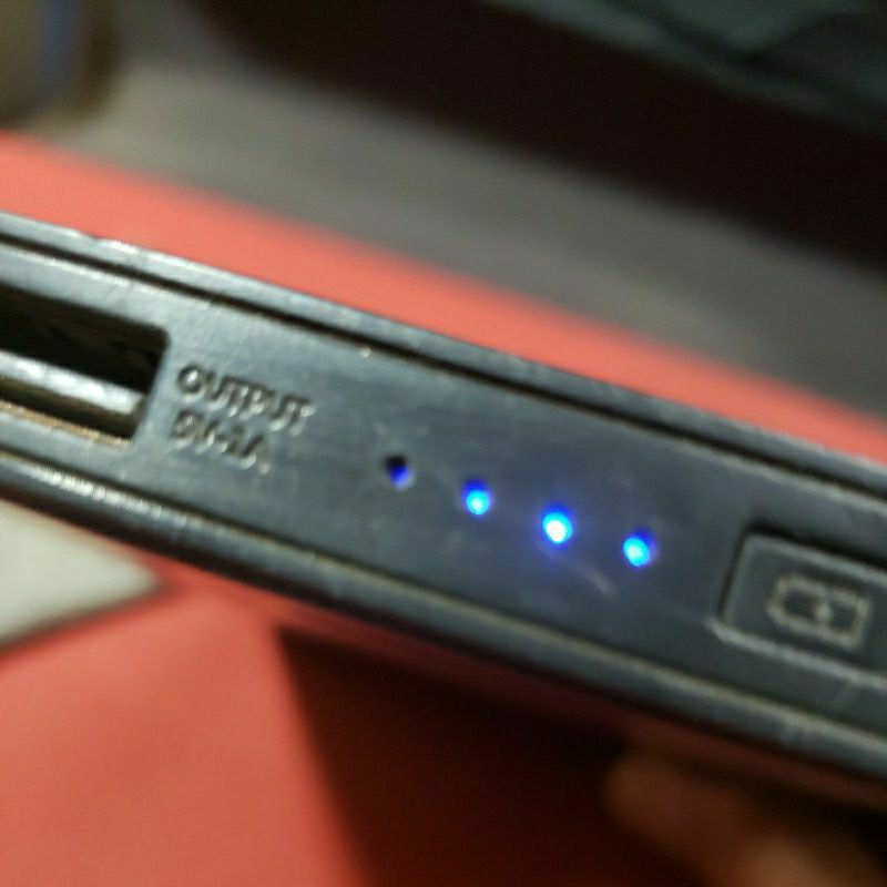 พาวเวอร์แบงค์ แบตสำรองขนาด 20,000 mAh Eloop E14