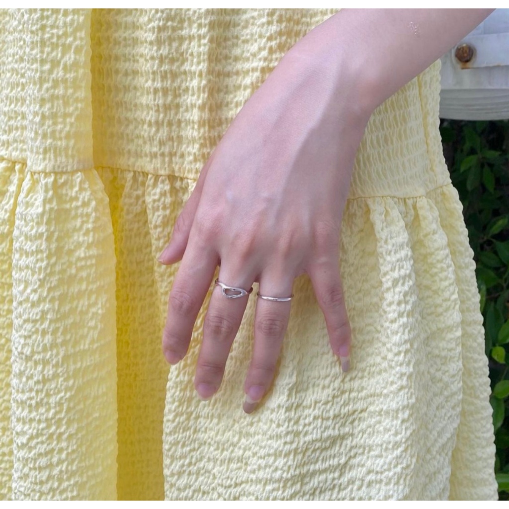 Wavy ring handcrafted by minormood แหวนเงินแท้ 925