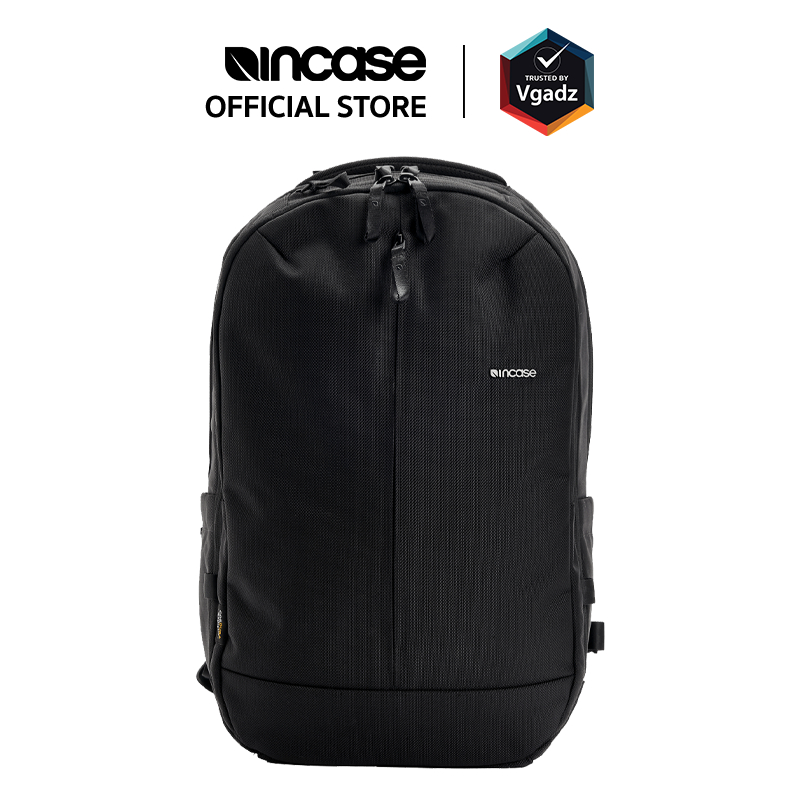 Incase - กระเป๋าเป้สะพายหลัง ความจุ 25 ลิตร รุ่น Tracks Backpack with Cordura® 25L