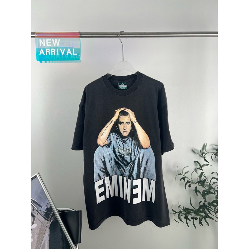 SIS.ON | พร้อมส่ง เสื้อยืดโอเวอร์ไซส์ Vintage ผ้าเฟด MR eminem จับผม