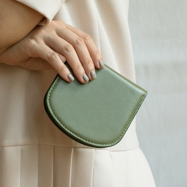 Arch slim wallet กระเป๋าสตางค์หนังแท้ แบรนด์ Cozee