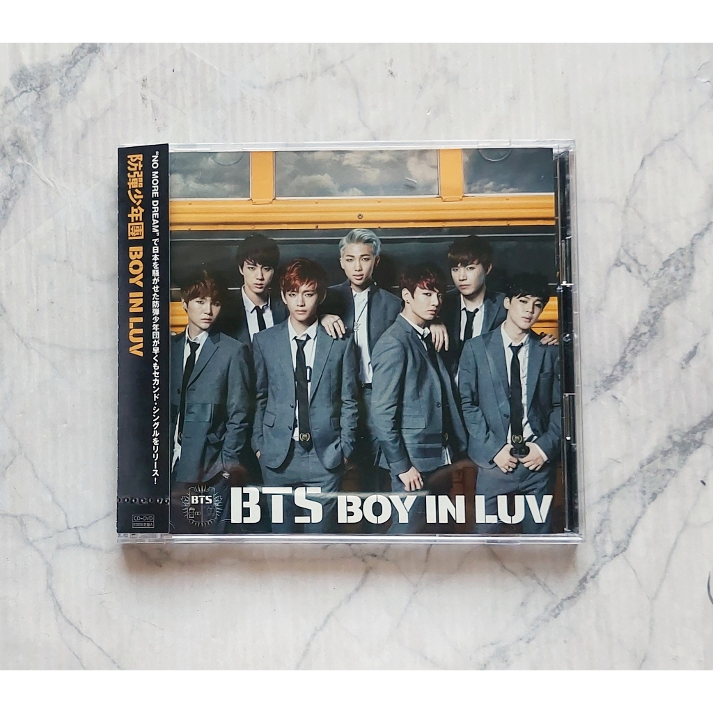 อัลบั้ม ญี่ปุ่น BTS - BOY IN LUV Japanese Album เวอร์ Limited A แกะแล้ว ไม่มีการ์ด พร้อมส่ง Kpop CD 