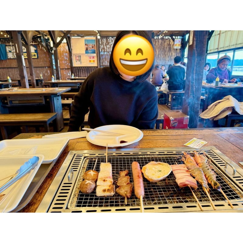 เสื้อ sweater สีดำ uniqlo ผู้หญิง