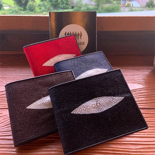 Jim smitt กระเป๋าสตางค์ หนังปลากระเบนแท้ 100 % กระเป๋าตัง กระเป๋าเงิน ทรงสั้น