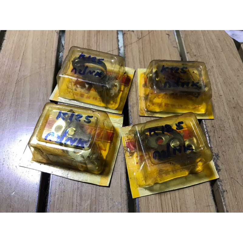 หน้าทองขาว Suzuki k125