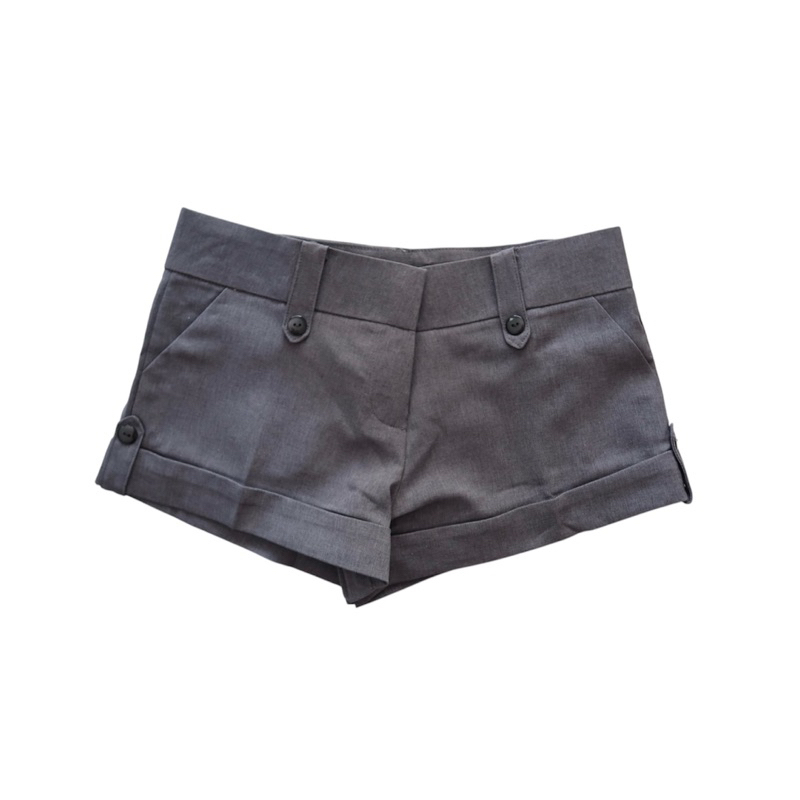 Pin Low-Waist Shorts กางเกงขาสั้นเอวต่ำ