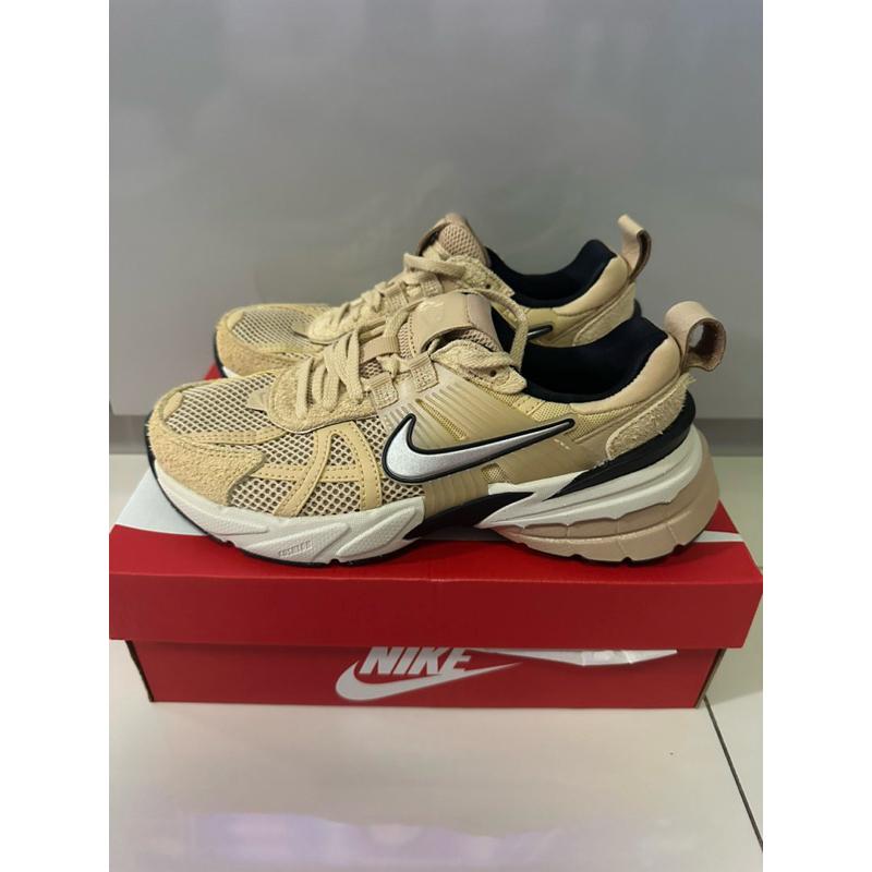 Nike V2K Sesame 6US มือ1 มีป้าย