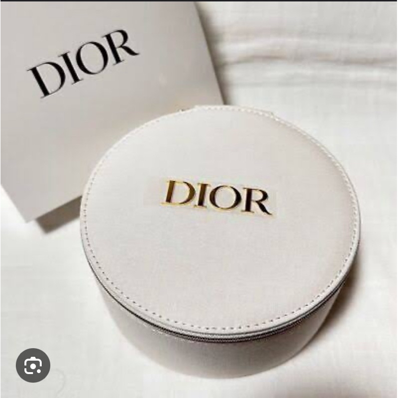 Dior Vanity Bag กระเป๋าจากแบรนด์ “Dior” (พร้อมกล่อง) 💥ของแท้ฉลากไทย💥