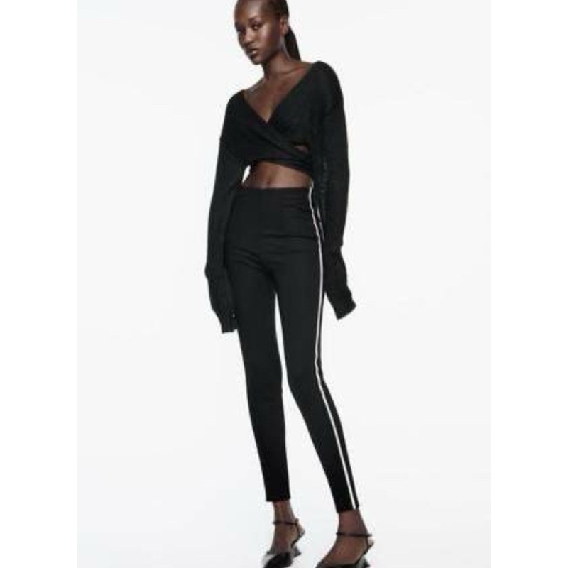 ZARA แท้ กางเกงเลกกิ้ง เอวสูง ผ้ายืด เนื้อผ้าหนาแน่น ใส่กระชับมาก ใส่สบายไม่รัด