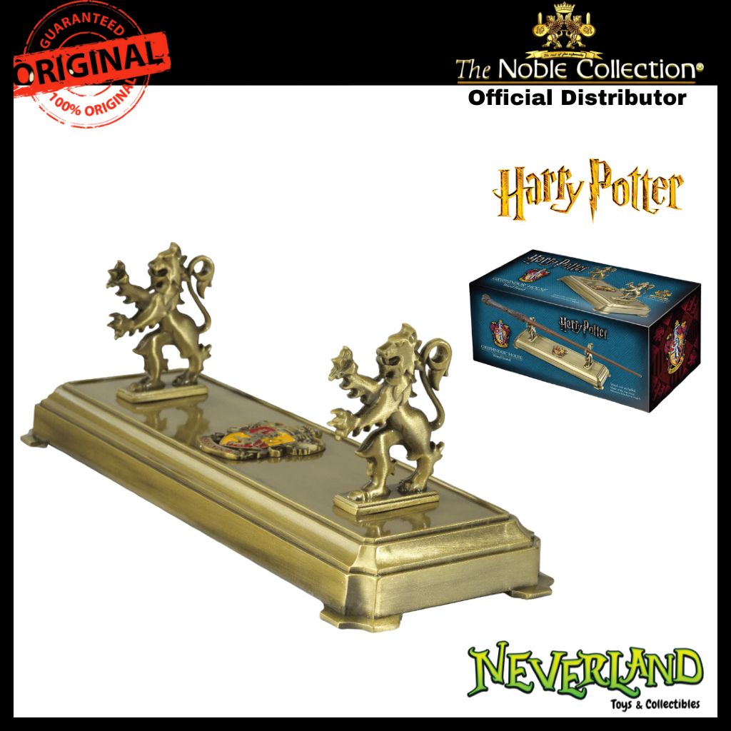Harry Potter Gryffindor Wand Display Stand by Noble Collection