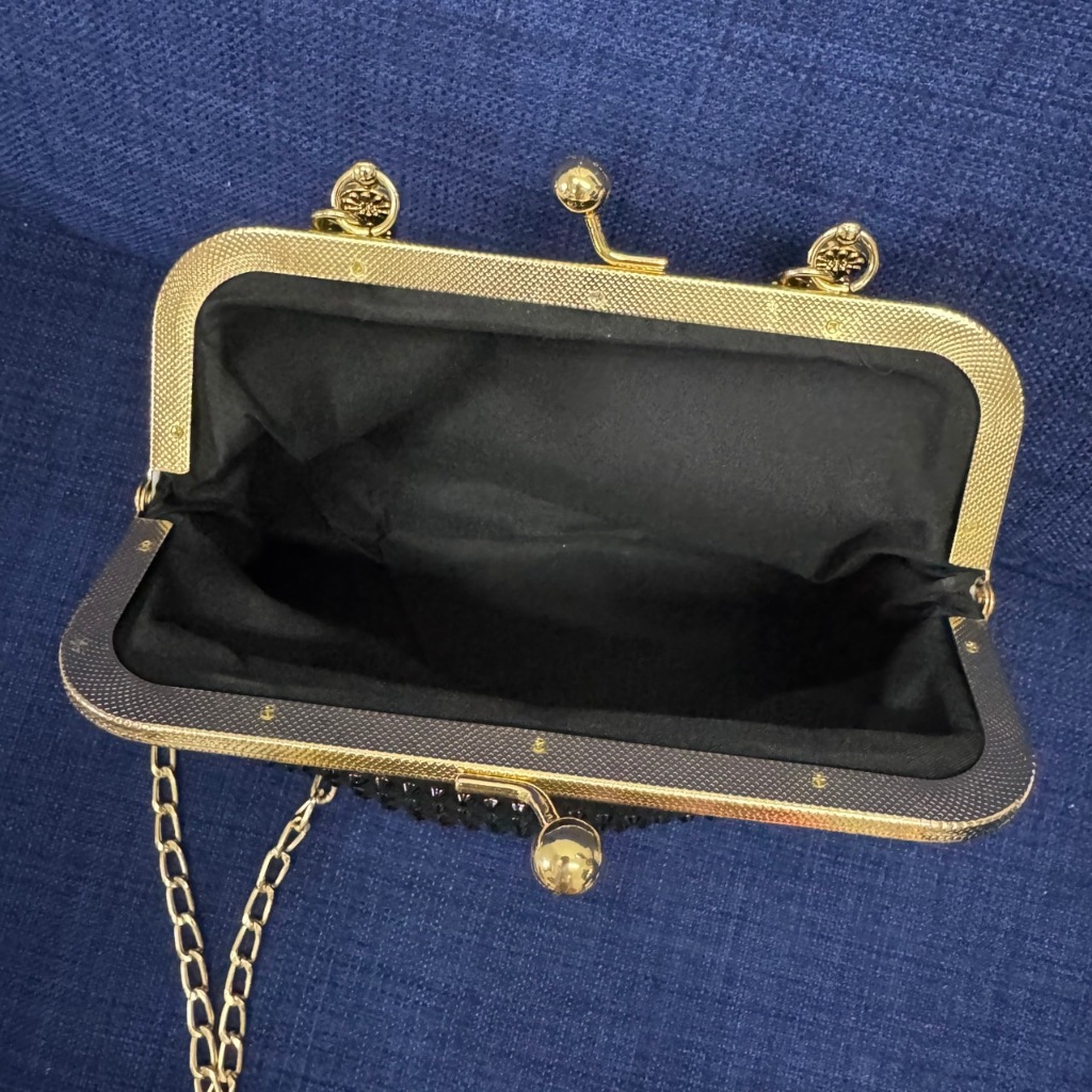 กระเป๋าแฟชั่นสะพายข้าง สายโซ่สีทอง - รูปที่ 3