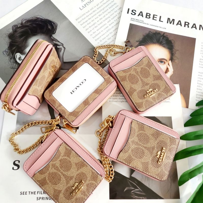 พร้อ​มส่ง​จ้า​า​ Coach zip card case
