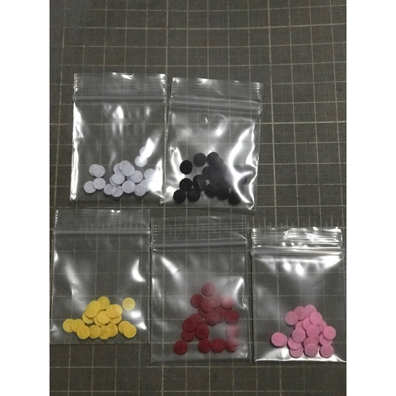 KHMรหัส 799 ผ้าสักหลาดตัดวงกลมขนาด 6 มิล จำนวน20 ชิ้น ราคา 6 บาท(พ่อค้าตัดเอง)