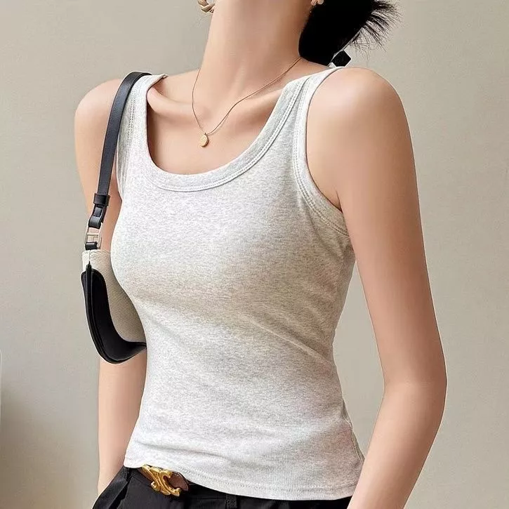 เสื้อกล้ามมีบราในตัว (S-5XL)เสื้อกล้ามลำลอง สีพื้นเปิดไหล่ สำหรับสตรี นุ่มและใส่สบาย เสื้อกล้าม เสื้อผ้าผู้หญิง มีหลายสี