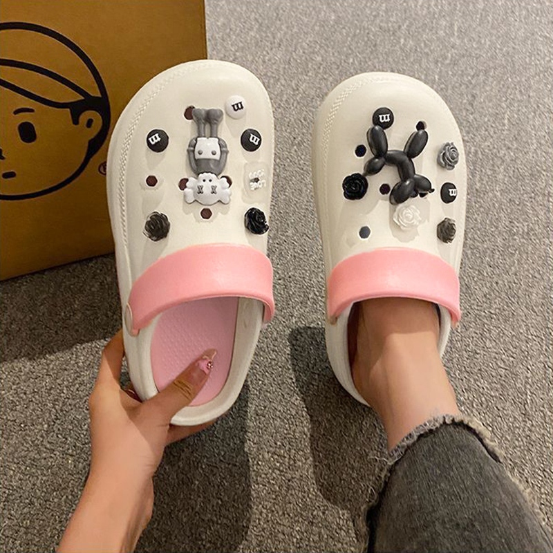 XWbrand ราคาคุ้ม รองเท้าแตะแฟชั่น ทรงหัวโตดีไซน์สำหรับสาวๆ ใส่ดี นิ่ม เบา สีเรียบๆน่ารัก แถมฟรีตัวติด 1 ชุด