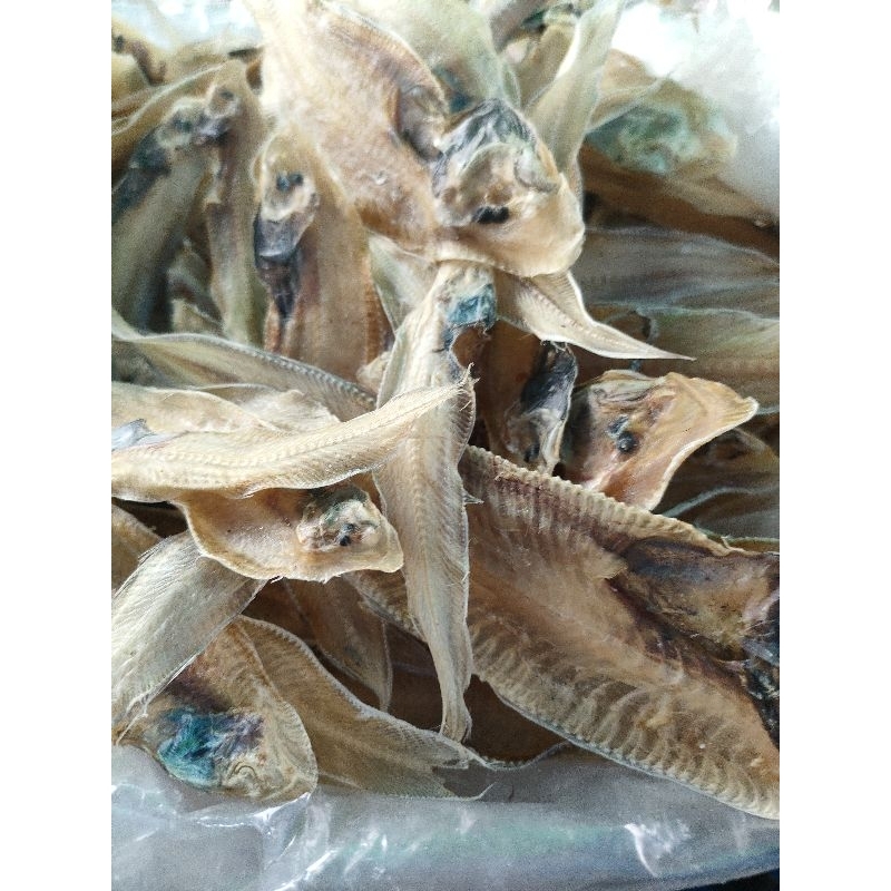 ปลาลิ้นหมา ปลายอดม่วง ปลาแห้ง ปลาแดเดียว ทอดกรอบๆกินกับอะไรก็อร่อย