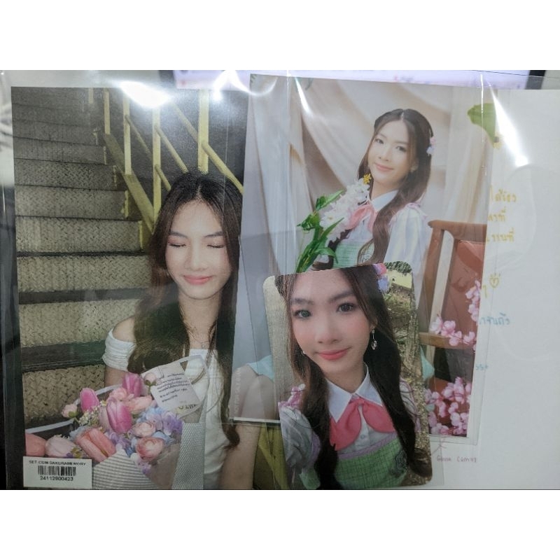 CGM48 PostCard set Sakura, Minna de Tabeta จีนน่า Ginna