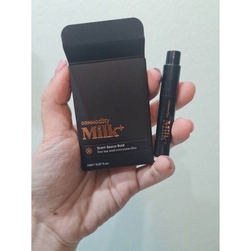 พรี น้ำหอม Commodity มีหลายกลิ่น Expressive 2 ml