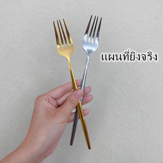 [แนะนำโดย Boss Lady] ช้อนสแตนเลส 304 ระดับไฮเอนด์สำหรับใช้ในครัวเรือน ด้ามยาวหนา สำหรับดื่มซุปและกินอาหารตะวันตก