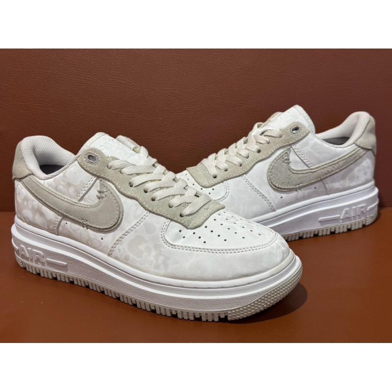 Nike Air Force 1 Low Luxe [44/28] มือสอง ของแท้