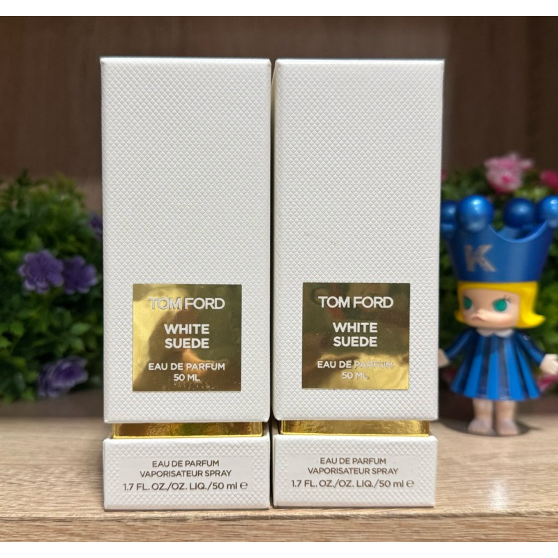 Tom Ford White Suede Eau de Parfum 50ml.แบชปี23 เป็นของหิ้ว กล่องไม่ซีลนะคะ