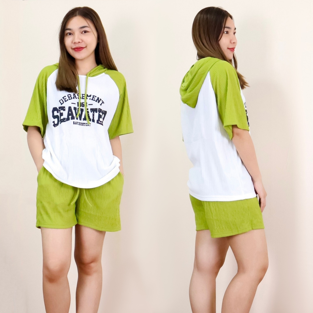 4423# ชุดเซ็ทผู้หญิง สกรีนลาย เสื้อมีฮู้ด แขนสั้น แต่งสีทูโทน กางเกงขาสั้น ผ้าย่น ลายเปลือกไม้