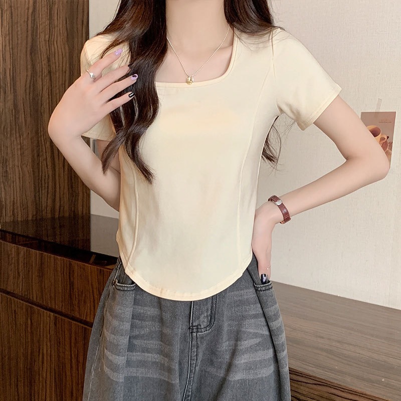 AVONE พร้อมส่ง เสื้อยืดผู้หญิง เสื้อยืดเข้ารูปทรงผู้หญิง เสื้อยืดแขนสั้นคอเหลี่ยมแฟชั่น เสื้อแขนสั้นทรงสลิมสาวร้อน N150